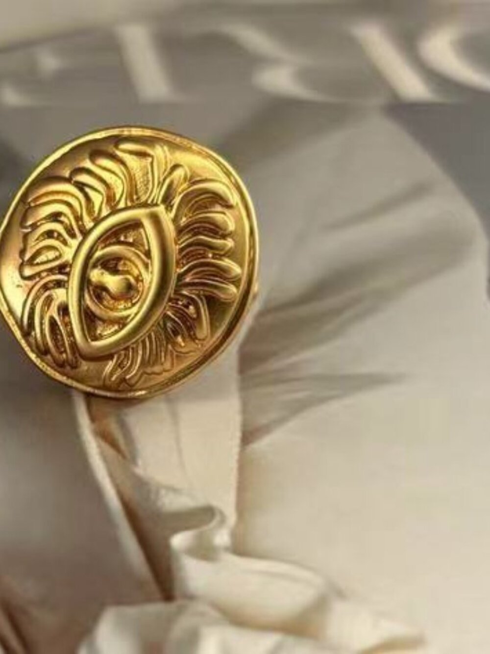 Schiaparelli Fashionable Delicate Detachable Cufflinks